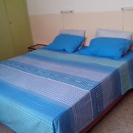 Апартаменты Dragut Court Seaside